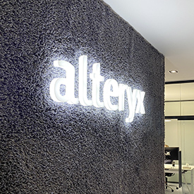 Branding for the new Alteryx Office in Munich