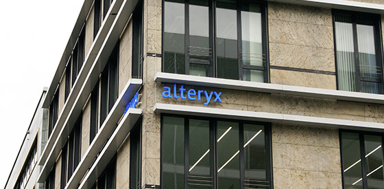 Branding for the new Alteryx Office in Munich