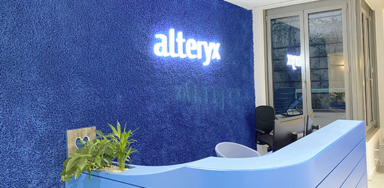 Branding for the new Alteryx Office in Munich