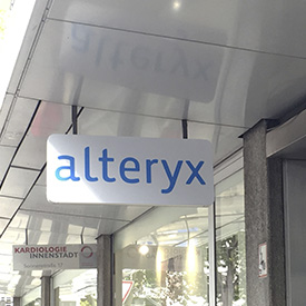 Branding for the new Alteryx Office in Munich